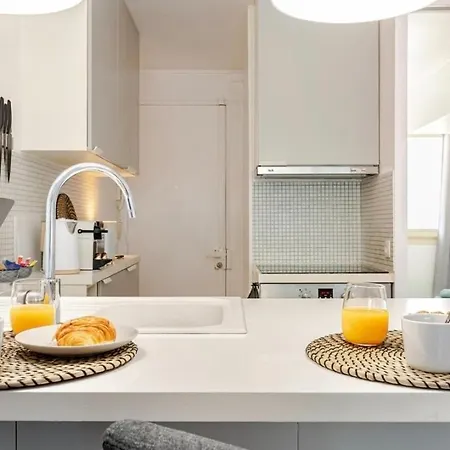 Apartment Elegant Cocon Sur La Croisette Parking Terrasse Et Jardin