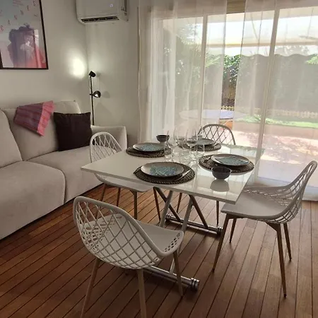 Elegant Cocon Sur La Croisette Parking Terrasse Et Jardin *